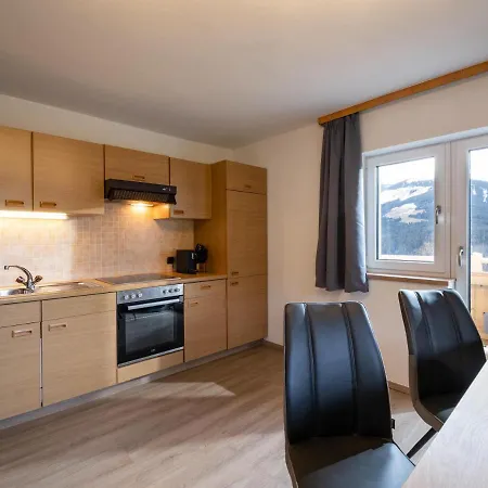 Haus Gletscherblick 아파트 *